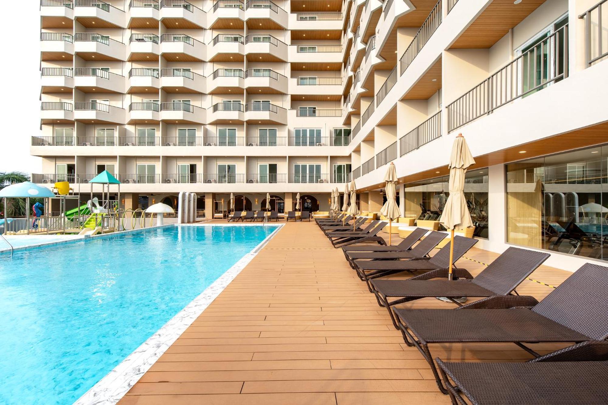 Jomtien Thani Hotel Exterior foto
