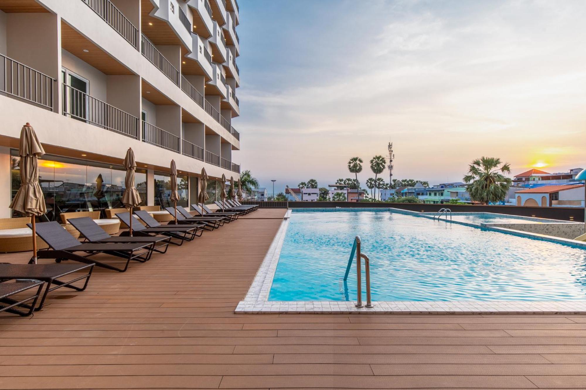 Jomtien Thani Hotel Exterior foto